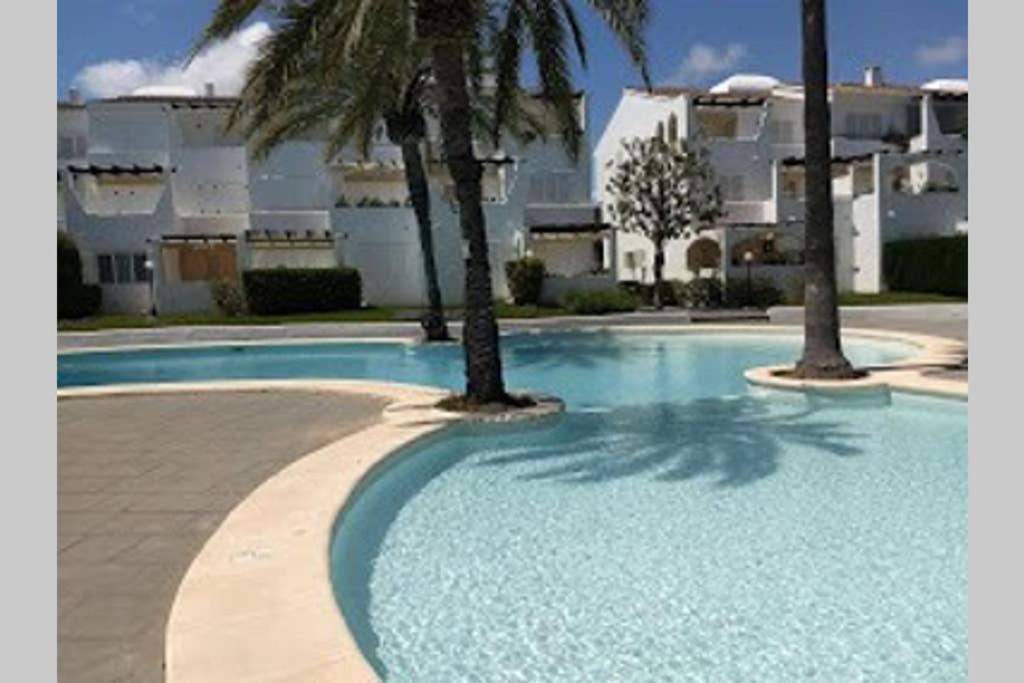 2 Bedroom, Sea Front Complex W Pool And Private Garden Jávea Esterno foto